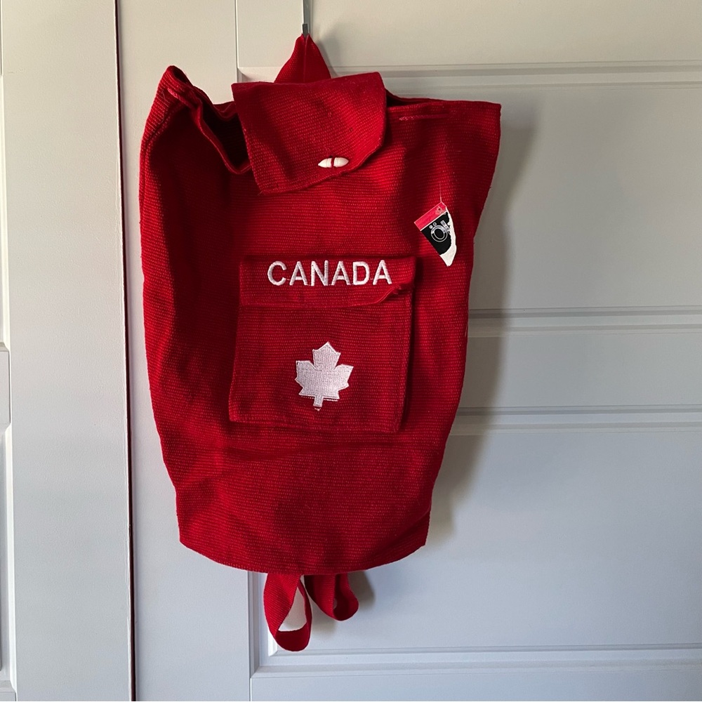 Red Canada Backpack With Maple Leaf - image 1